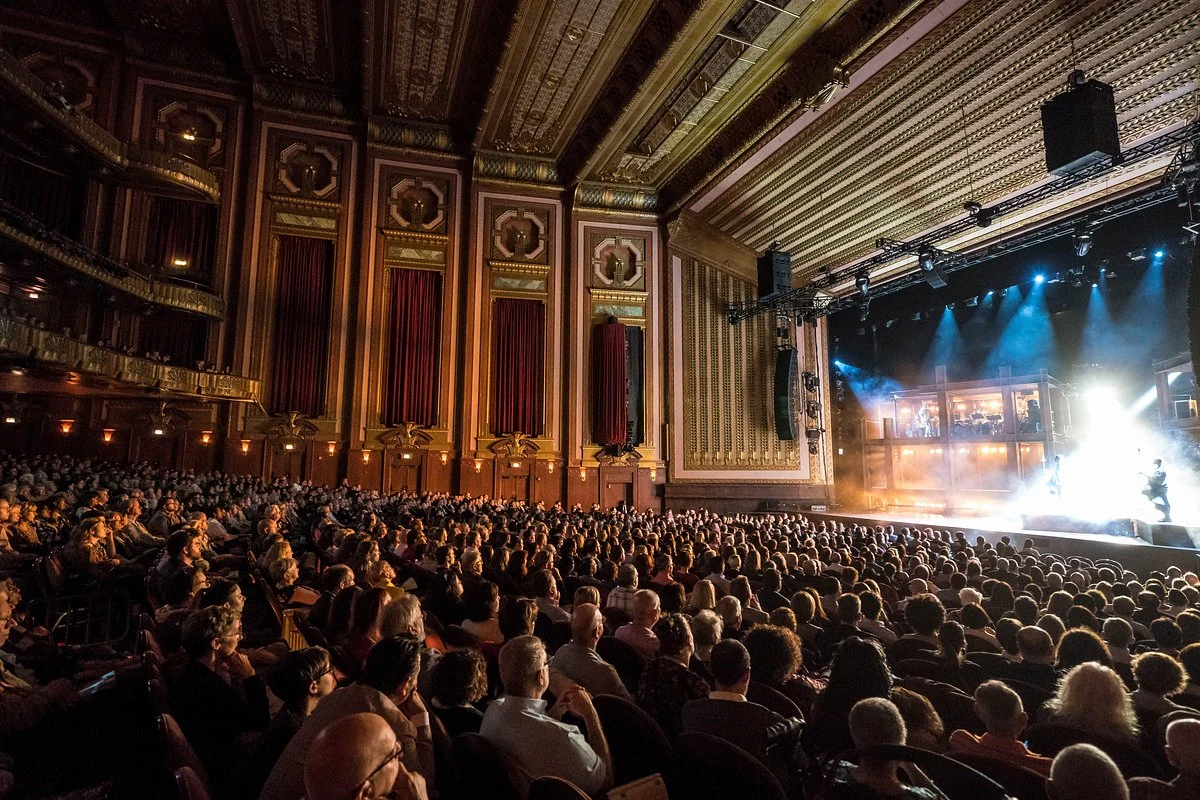 Audience inside the Lyric Opera of Chicago
