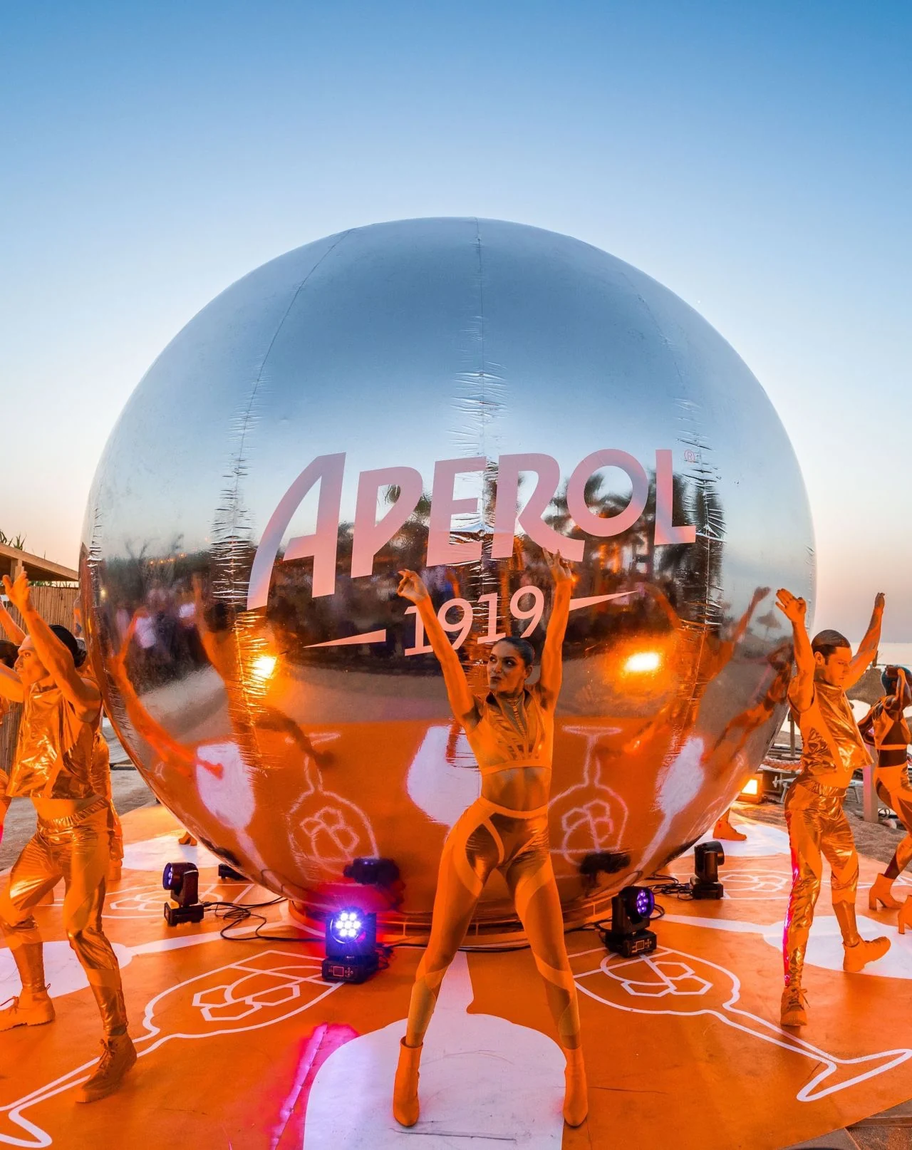 CuteCircuit × Aperol — photograph 1